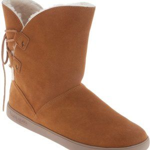 NWOT Koolaburra by UGG Shazi Short Boot